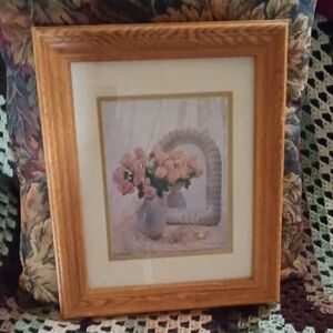 Elegant Wooden Frame with Floral Artwork